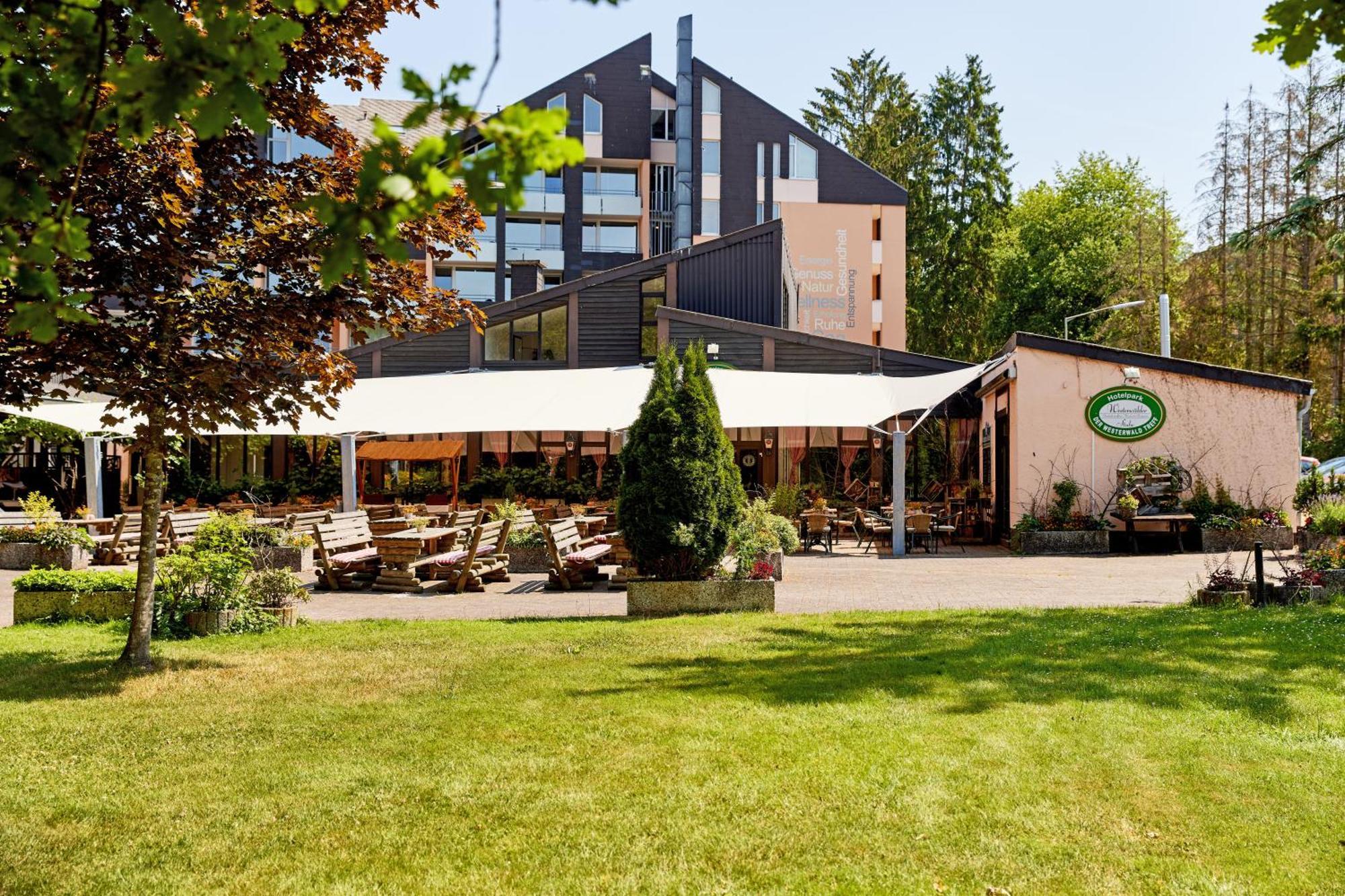Hotelpark Der Westerwald Treff Oberlahr ภายนอก รูปภาพ